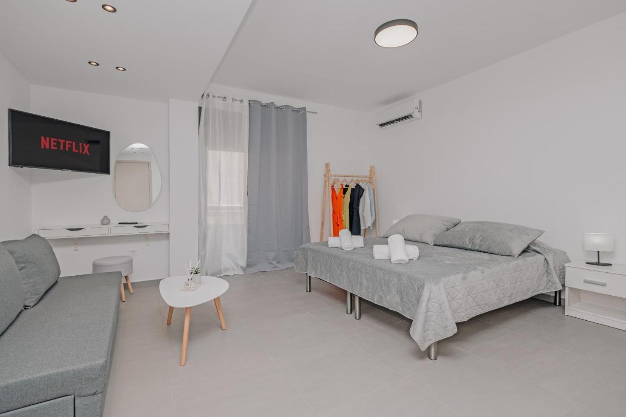 Ágios Ioánnis 777 Studios Corfu מראה חיצוני תמונה
